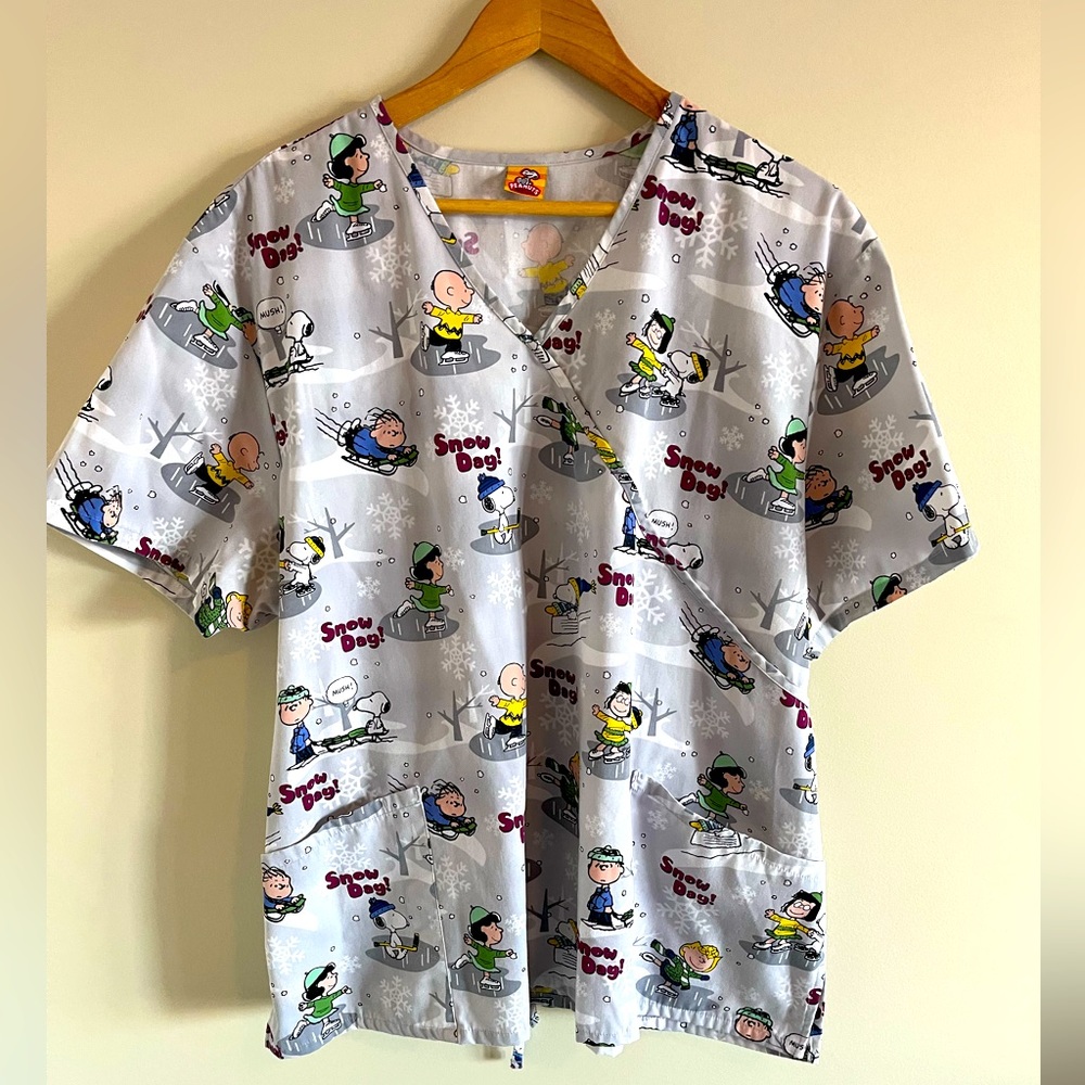 Peanuts Scrub Top